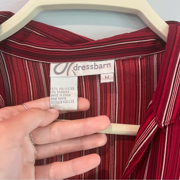 Dress Barn Blouse Red Striped Pattern Women’s Size Medium - Picture 3 of 6